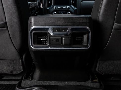 Used 2021 GMC Sierra 2500 AT4 w/ AT4 Premium Plus Package AWD/4WD image 34