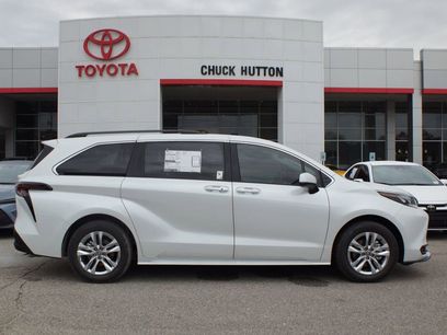 Used 2026 Toyota Sienna XLE