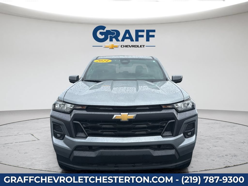 Used 2024 Chevrolet Colorado LT w/ LT Convenience Package II AWD/4WD image 12