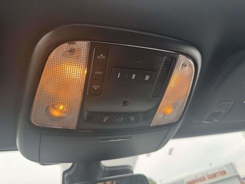 Used 2023 Dodge Durango R/T AWD/4WD image 29