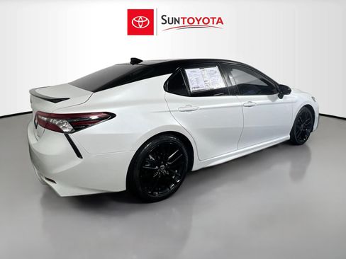 Used 2021 Toyota Camry XSE FWD image 4