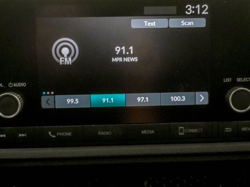 Used 2024 Honda CR-V Sport image 24