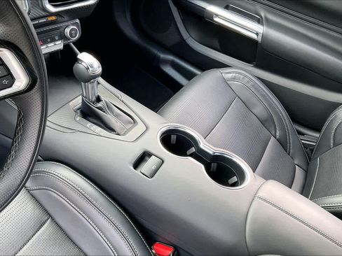 Used 2025 Ford Mustang Premium RWD image 15