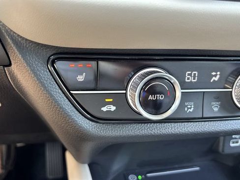 Used 2025 Honda HR-V EX-L image 32