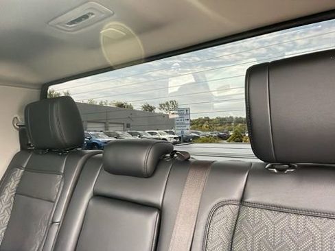 Used 2023 Toyota Tundra Limited AWD/4WD image 25