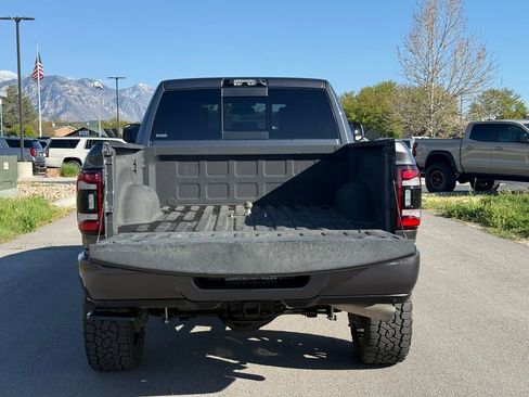 Used 2022 RAM 2500 Laramie AWD/4WD image 12