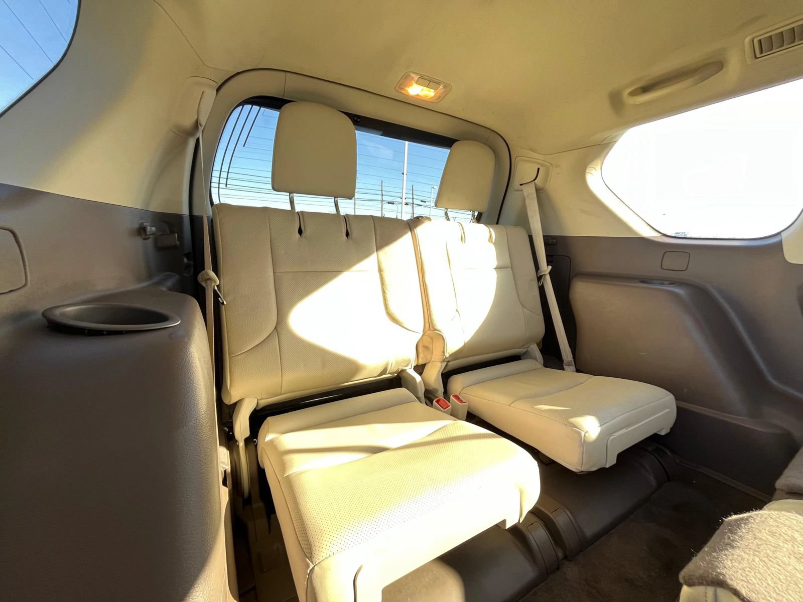 Used 2015 Lexus GX 460 w/ Premium Package AWD/4WD image 40