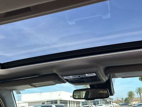 Used 2021 Toyota 4Runner Limited image 23