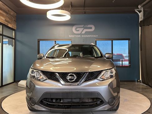 Used 2017 Nissan Rogue Sport SV image 8