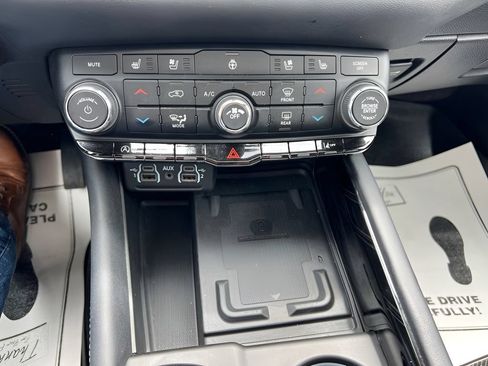 Used 2021 Dodge Durango Citadel w/ Premium Entertainment Group AWD/4WD image 27