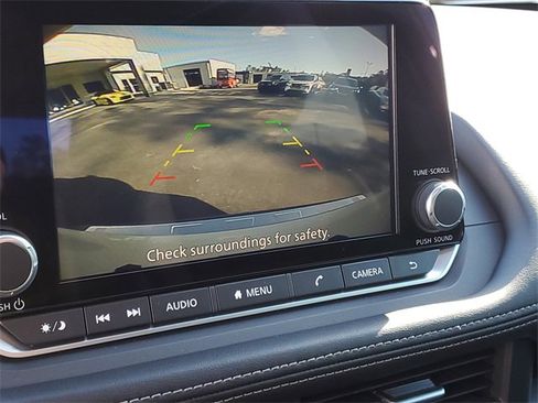 Certified 2023 Nissan Rogue SV w/ SV Premium B Package image 27