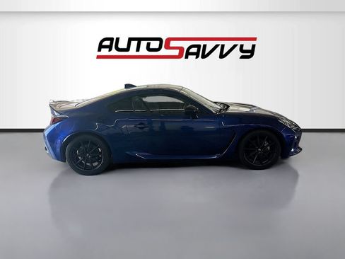 Used 2023 Toyota GR86 Premium RWD image 8