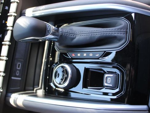 New 2026 Chevrolet Colorado ZR2 AWD/4WD image 40