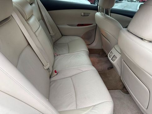 Used 2011 Lexus ES 350 FWD image 29