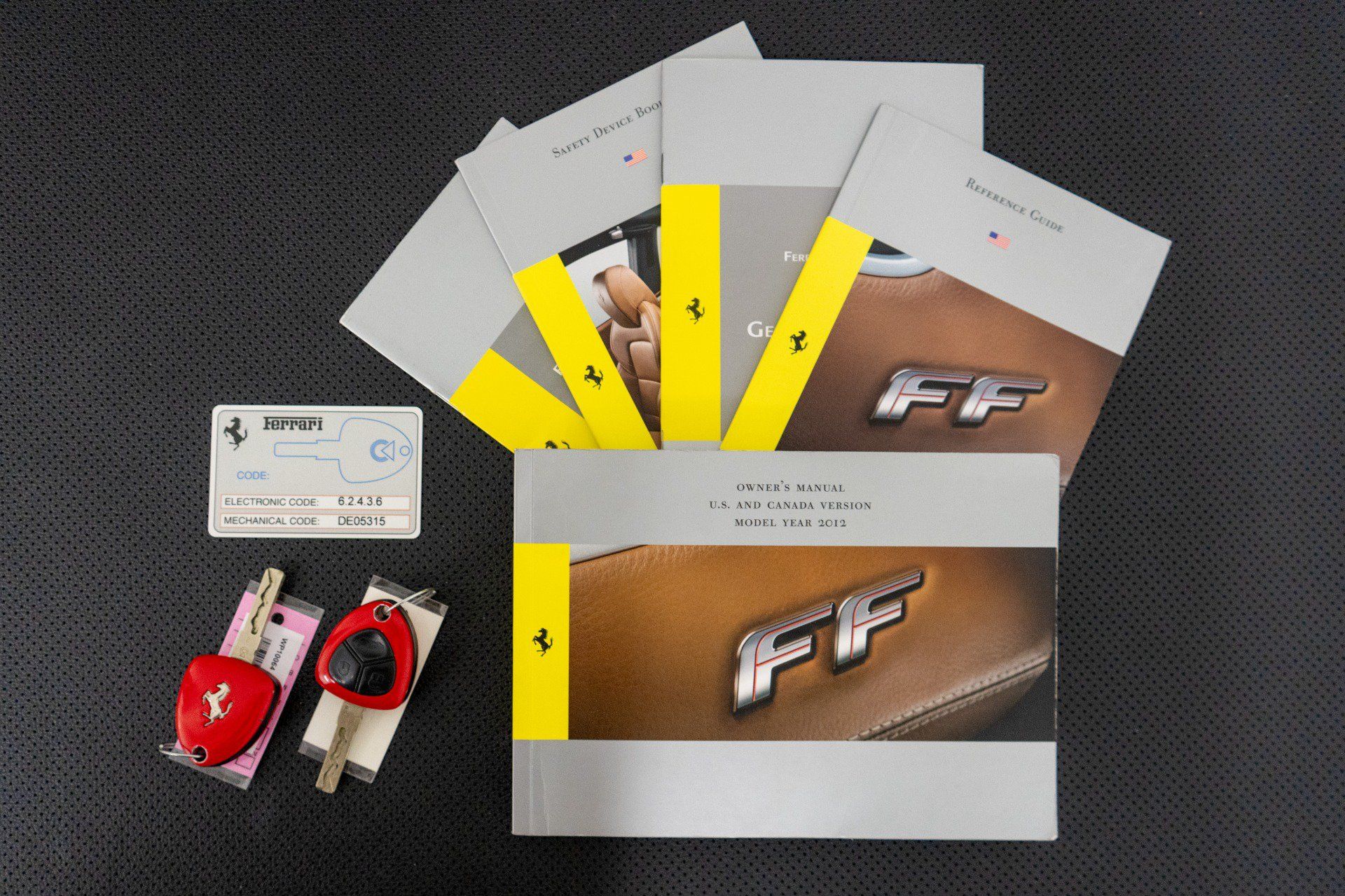 Used 2014 Ferrari FF AWD/4WD image 21