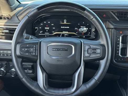 Used 2024 GMC Yukon Denali Ultimate image 13
