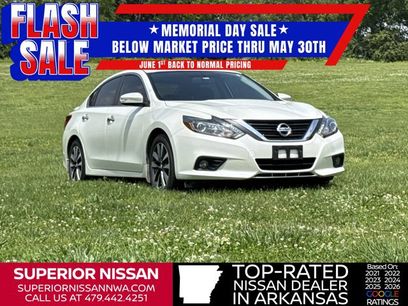 Used 2016 Nissan Altima 2.5 SL w/ 2.5 Technology w/LED Package