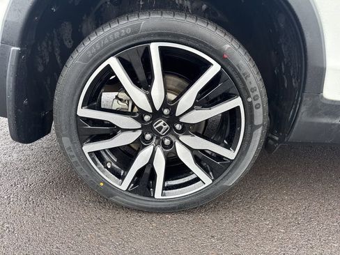 Used 2021 Honda Pilot Elite image 9