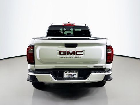 New 2025 GMC Canyon Elevation w/ Convenience Package image 6