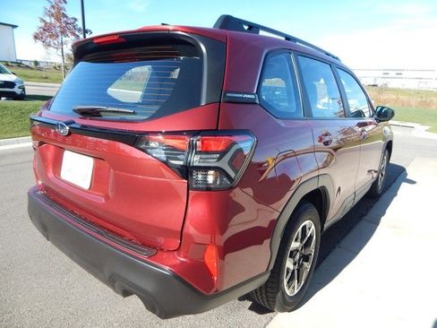 Certified 2025 Subaru Forester w/ Convenience Package #1 image 7