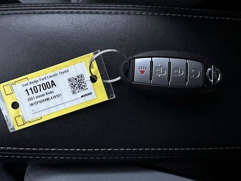 Used 2021 Nissan Kicks SR w/ SR Premium Package image 29