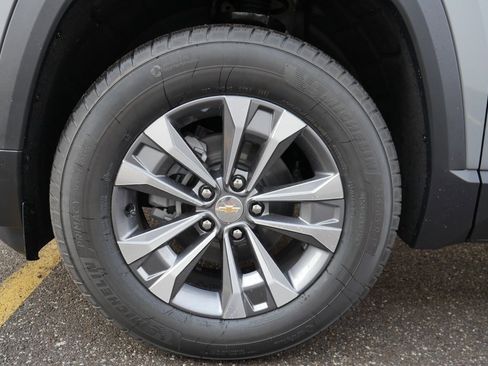 New 2026 Chevrolet Equinox LT image 25