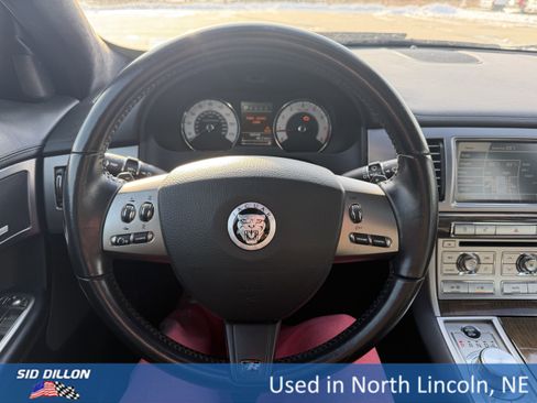 Used 2011 Jaguar XF R image 12