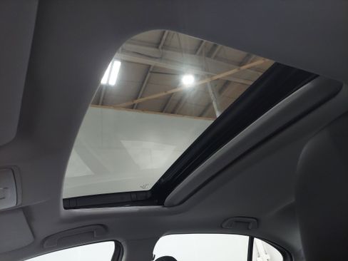 Used 2019 Acura TLX w/ Technology Package image 14