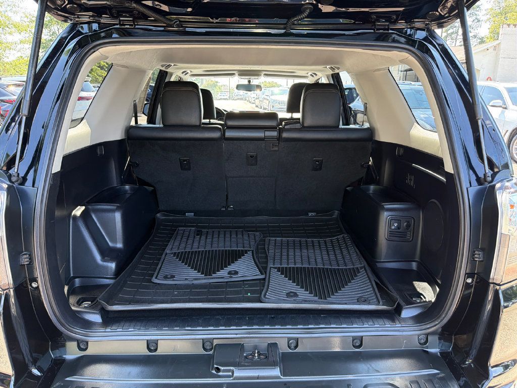 Used 2015 Toyota 4Runner Limited RWD image 18