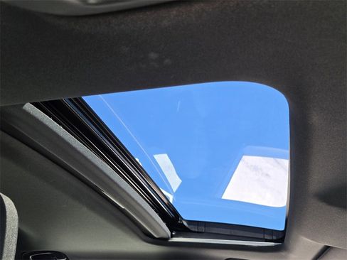 Certified 2025 Honda Civic Sport image 18