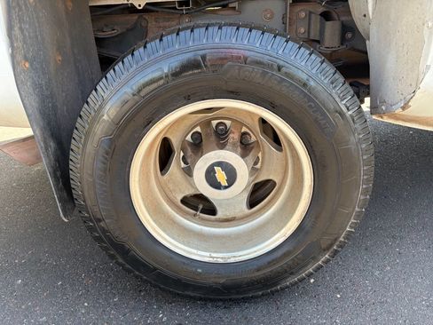 Used 2015 Chevrolet Silverado 3500 High Country w/ Duramax Plus Package AWD/4WD image 5