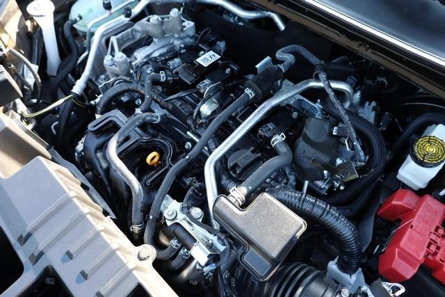 Certified 2026 Nissan Kicks SR FWD image 25