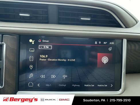 Certified 2022 GMC Yukon XL Denali w/ Denali Premium Package AWD/4WD image 16