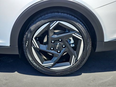 Used 2025 Kia K4 EX FWD image 34