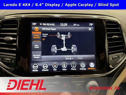 Used 2022 Jeep Grand Cherokee Laredo E image 33