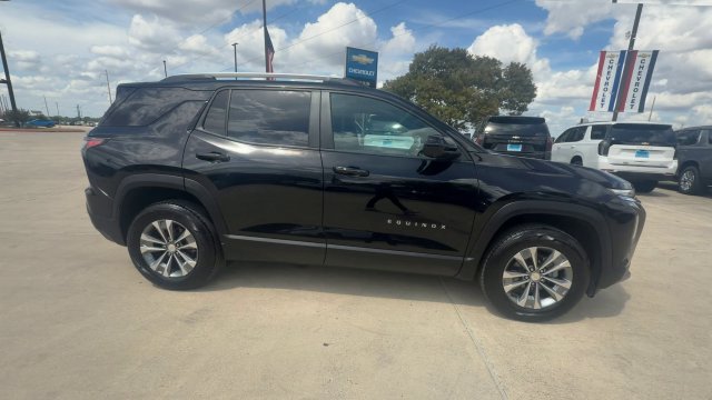 Certified 2025 Chevrolet Equinox LT w/ Convenience Package II FWD image 9