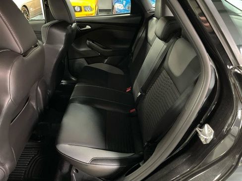 Used 2013 Ford Focus ST FWD image 32