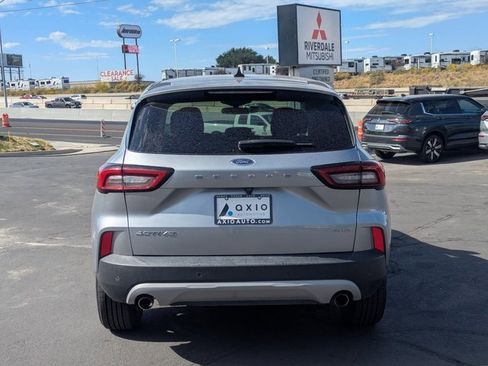 Used 2023 Ford Escape Active w/ Tech Pack #1 image 5