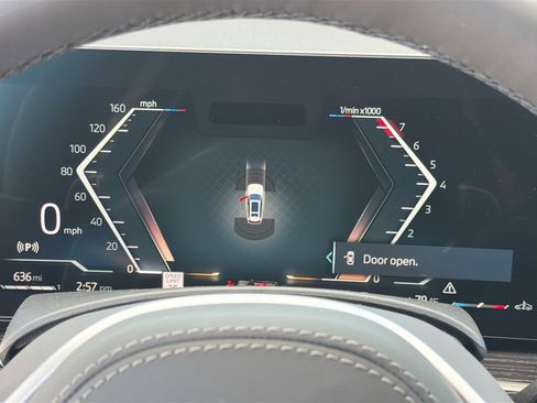 New 2026 BMW X7 xDrive40i w/ Executive Package image 43