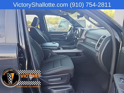 Used 2025 RAM 1500 Big Horn AWD/4WD image 34