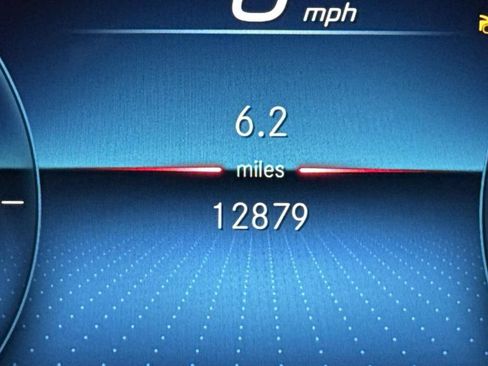 Used 2023 Mercedes-Benz E 350 4MATIC Sedan image 41