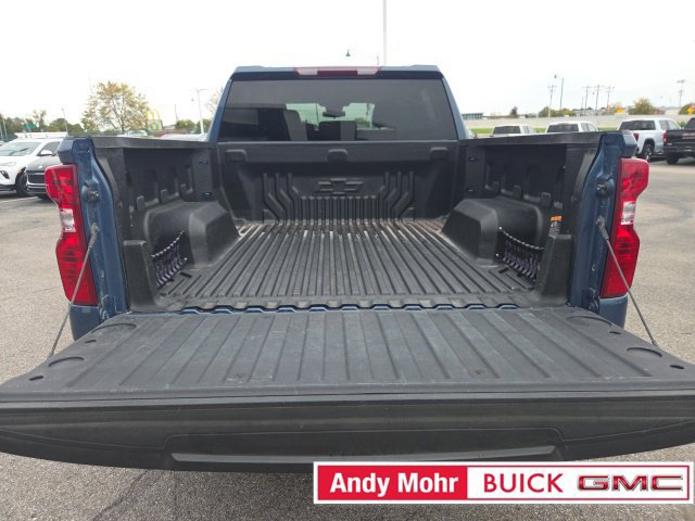 Used 2024 Chevrolet Silverado 1500 LT AWD/4WD image 31