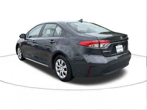 Used 2024 Toyota Corolla LE FWD image 5