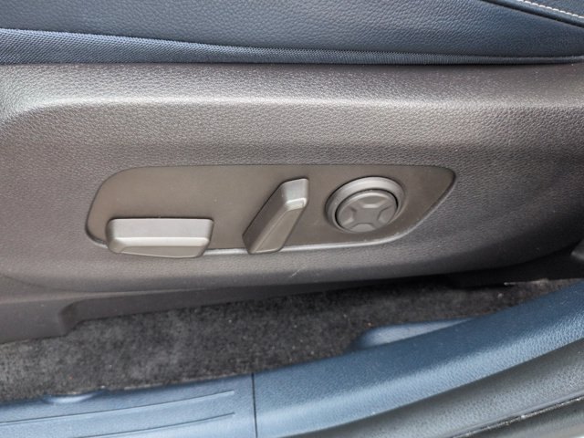 Used 2025 Kia Carnival SX Prestige FWD image 22