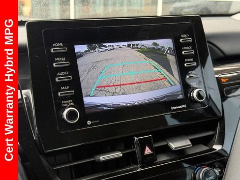 Used 2022 Toyota Camry SE FWD image 22