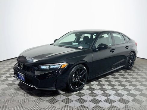 Used 2025 Honda Civic Sport image 3