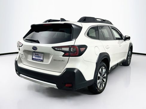 Used 2023 Subaru Outback Limited AWD/4WD image 5
