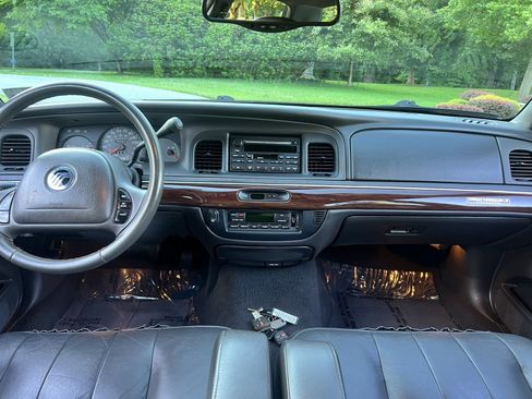 Used 2003 Mercury Grand Marquis LS RWD image 14