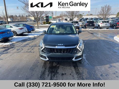 Certified 2025 Kia Sportage EX image 5