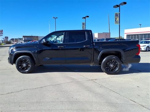 Used 2023 Toyota Tundra SR5 w/ SR5 Convenience Package image 2